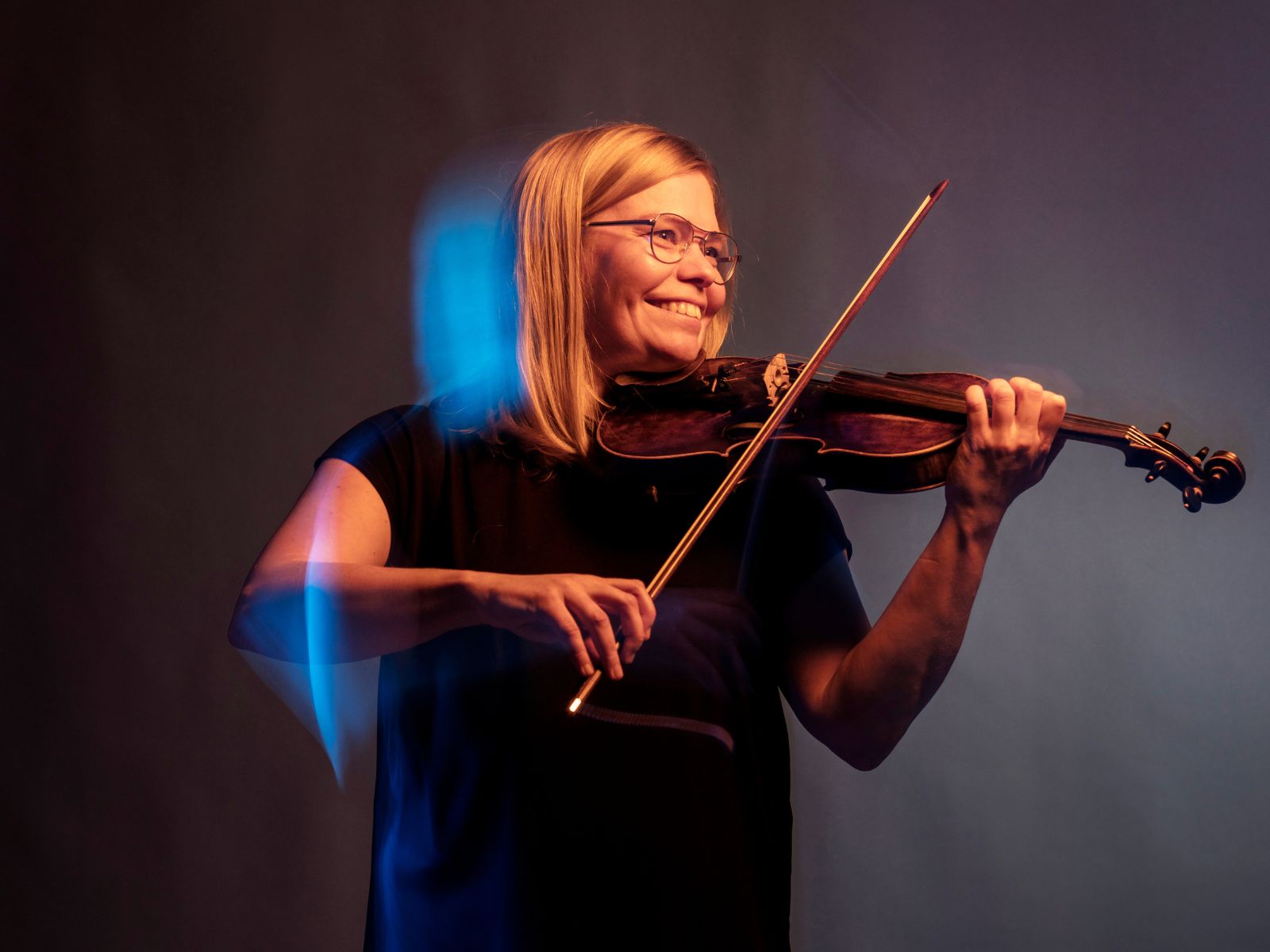 Flowing Strings